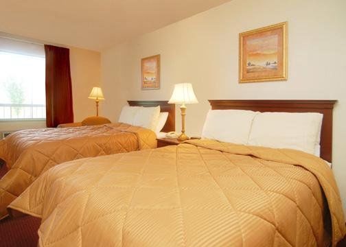 Executive Inn And Suites 恩特普赖斯 外观 照片